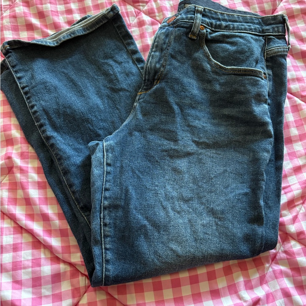 Jag Jeans Women's Ankle Cropped in Blue
